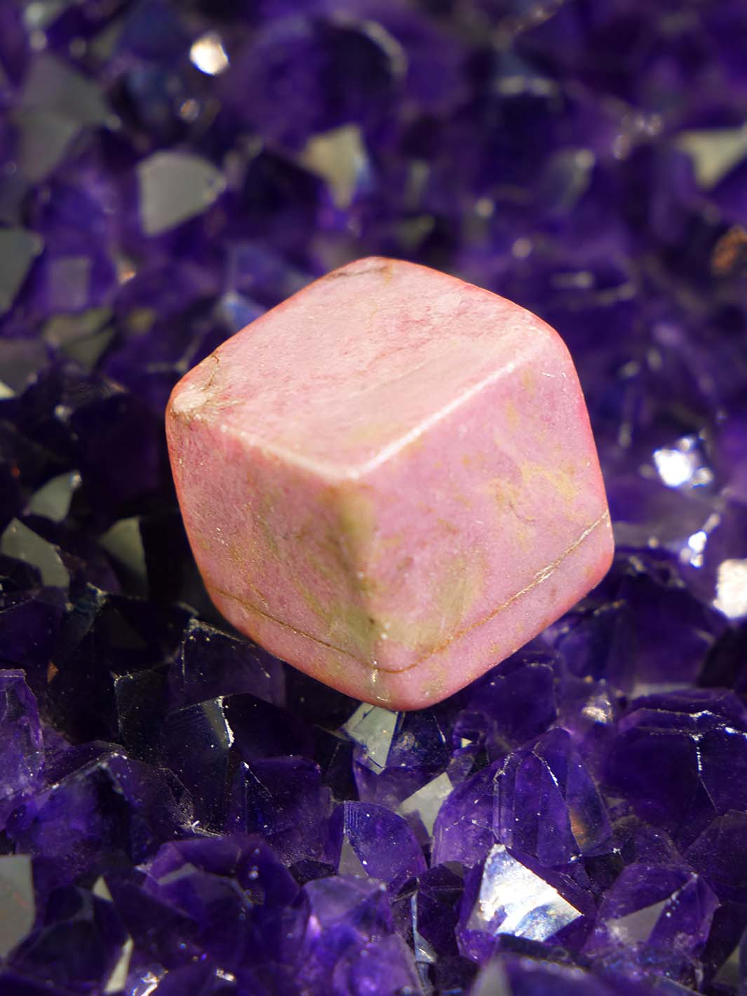 Rhodonit Cube Fra Kina